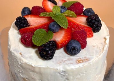 Cake with Fruits Image